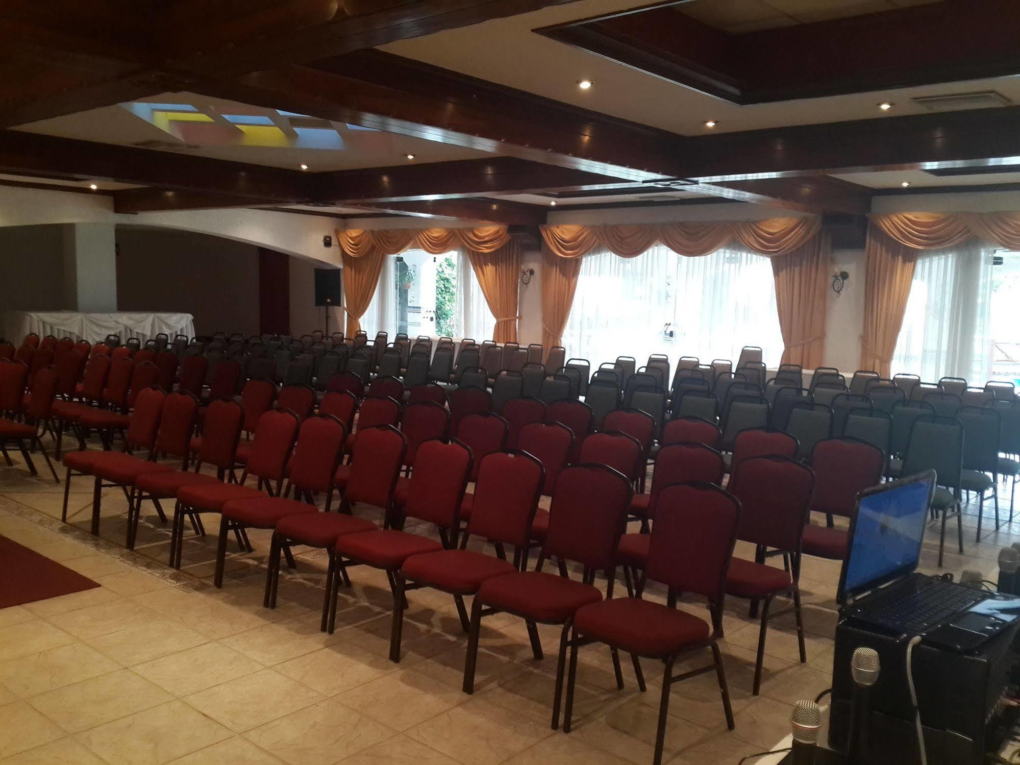 Paulistania Casa Blanca Hotel Санта Крус де ла Сиера Екстериор снимка